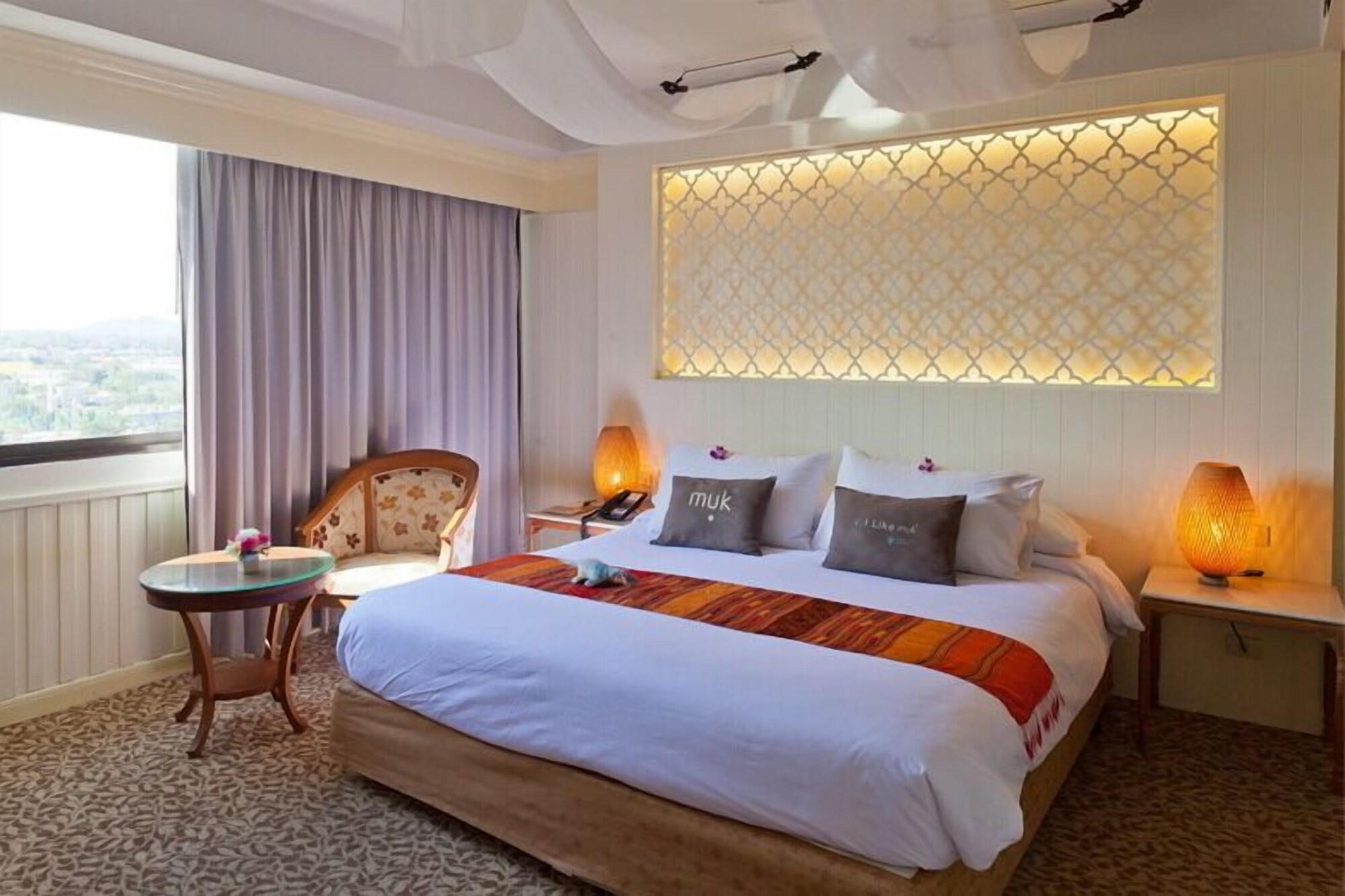 Ploy Palace Hotel Mukdahan Eksteriør billede