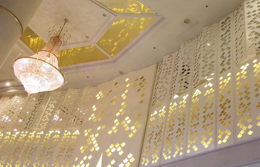 Ploy Palace Hotel Mukdahan Eksteriør billede