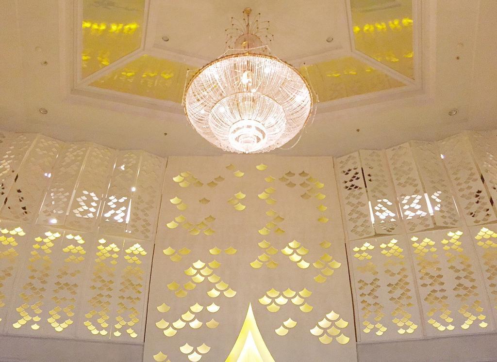 Ploy Palace Hotel Mukdahan Eksteriør billede