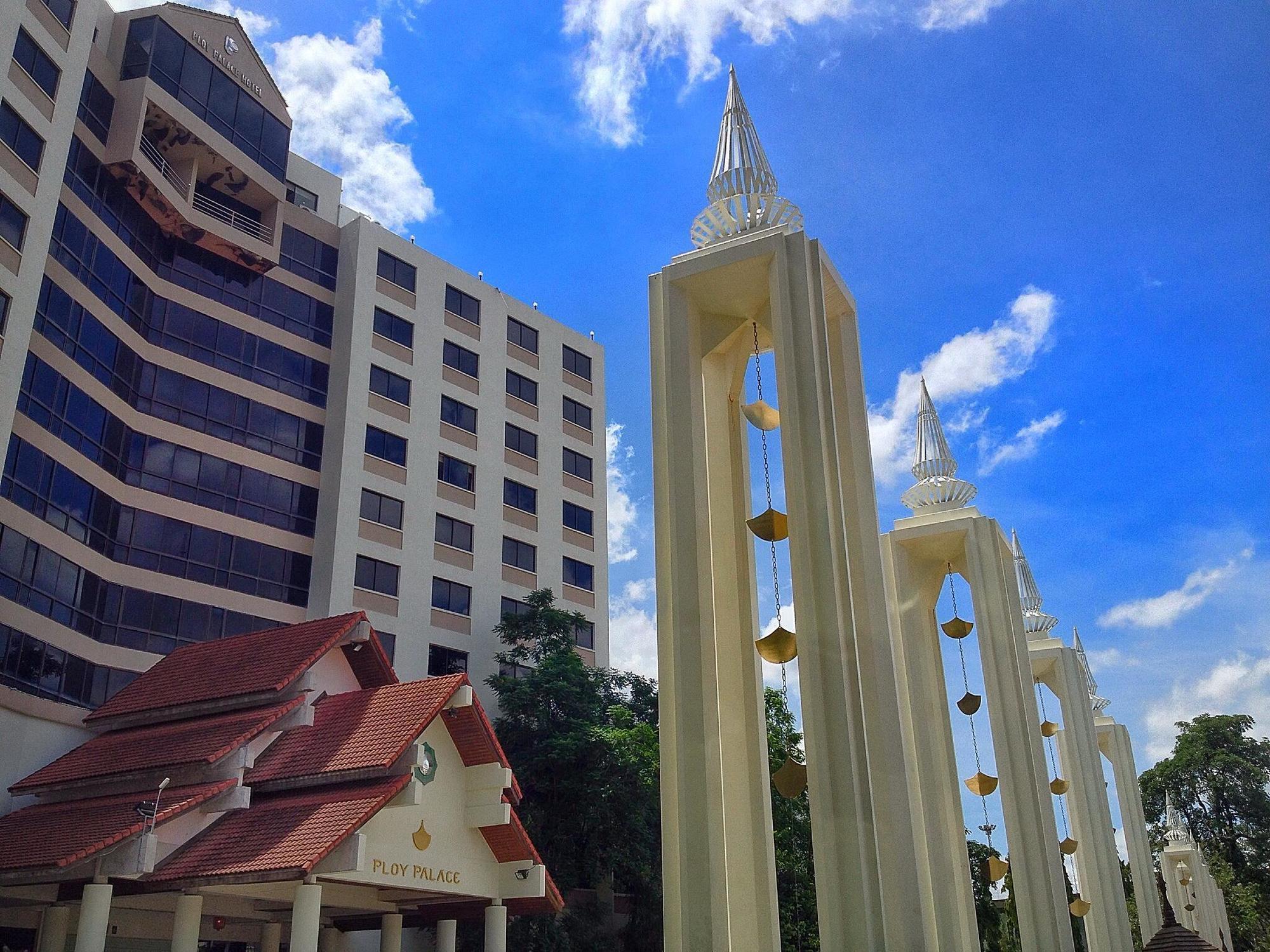 Ploy Palace Hotel Mukdahan Eksteriør billede